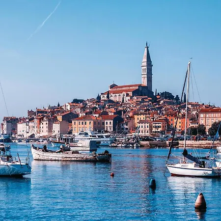 Prázdninový dům Lovely In With Kitchen Rovinj