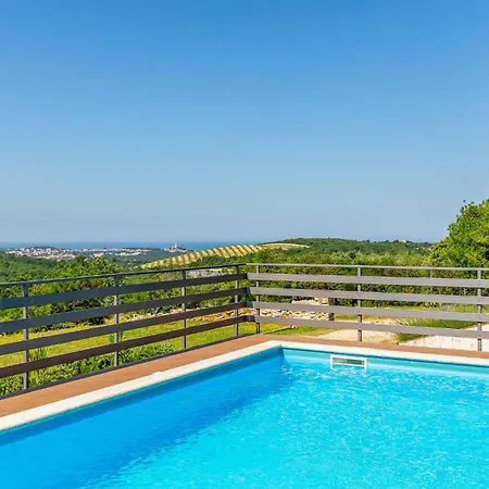 Luxurious In Casa de Férias Rovinj